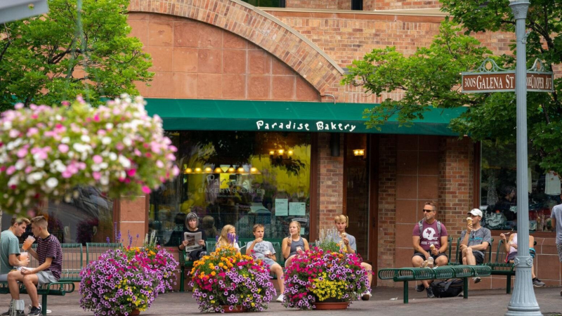 Paradise Bakery & Cafe — photo 1